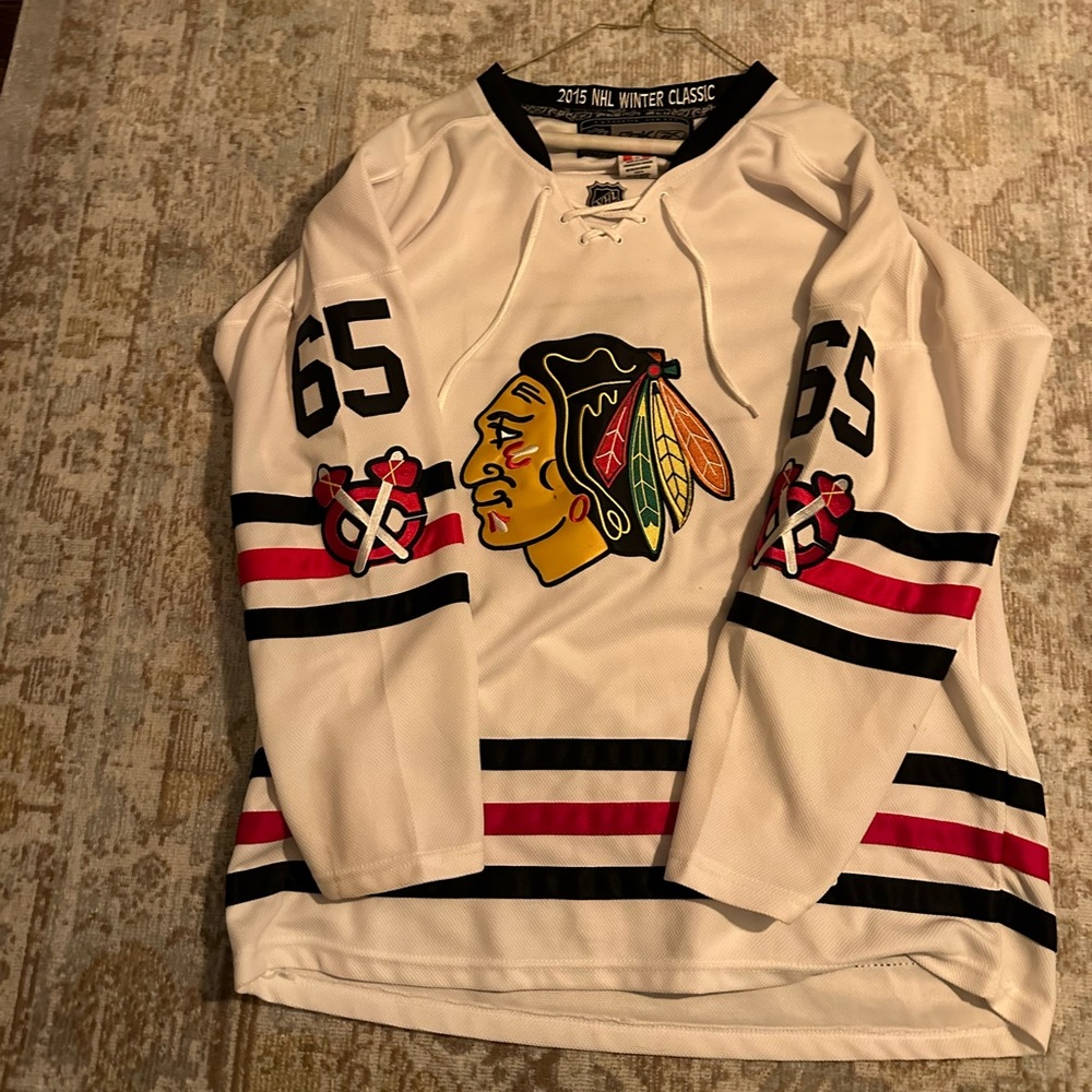 Andrew Shaw winter classic Reebok CCM jersey size 52